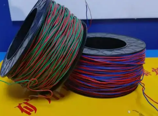 息县放炮线的主要材质有哪些？不同材质的适用场景有何区别？